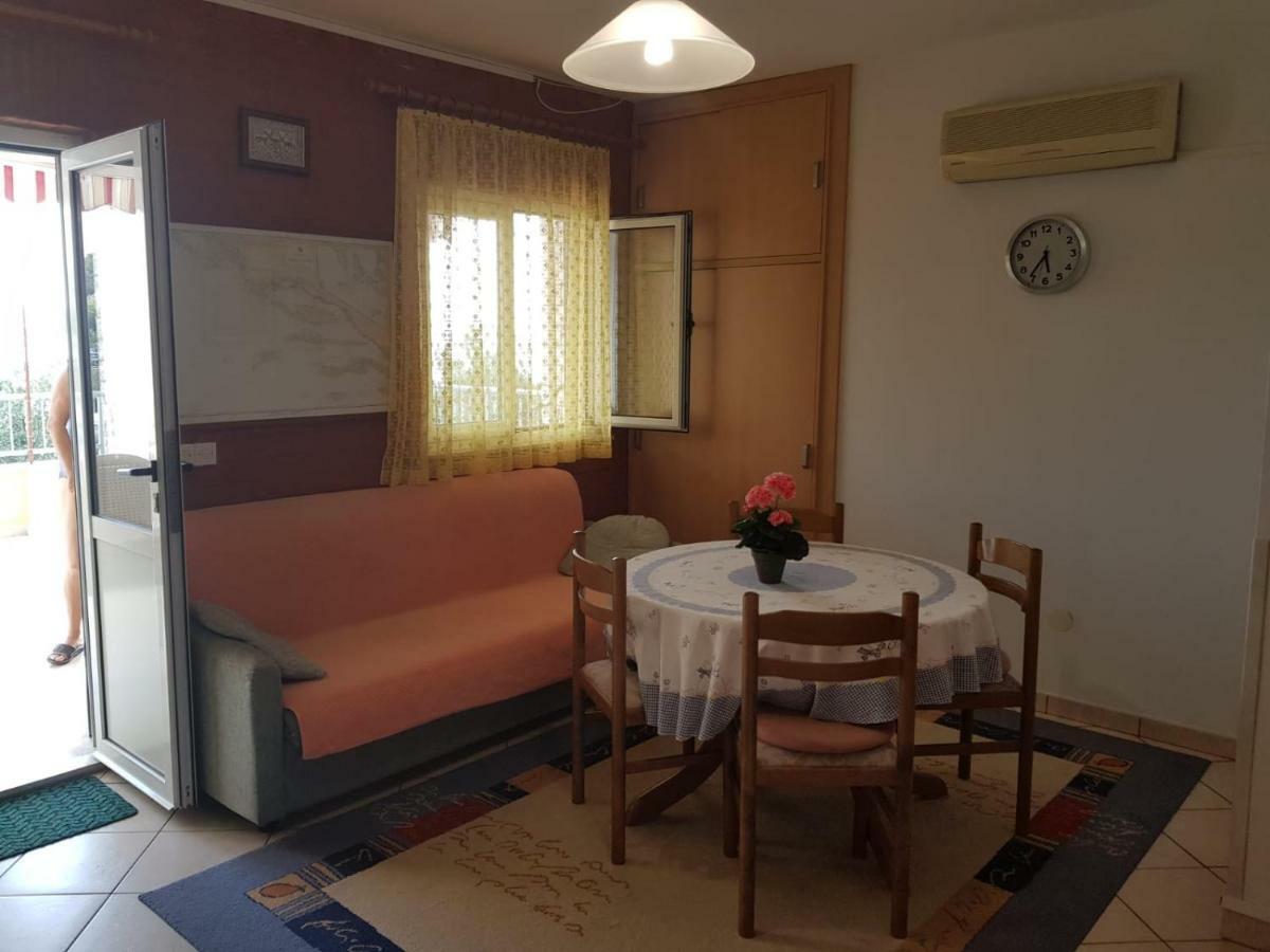 Apartman Nino Donji Okrug  المظهر الخارجي الصورة